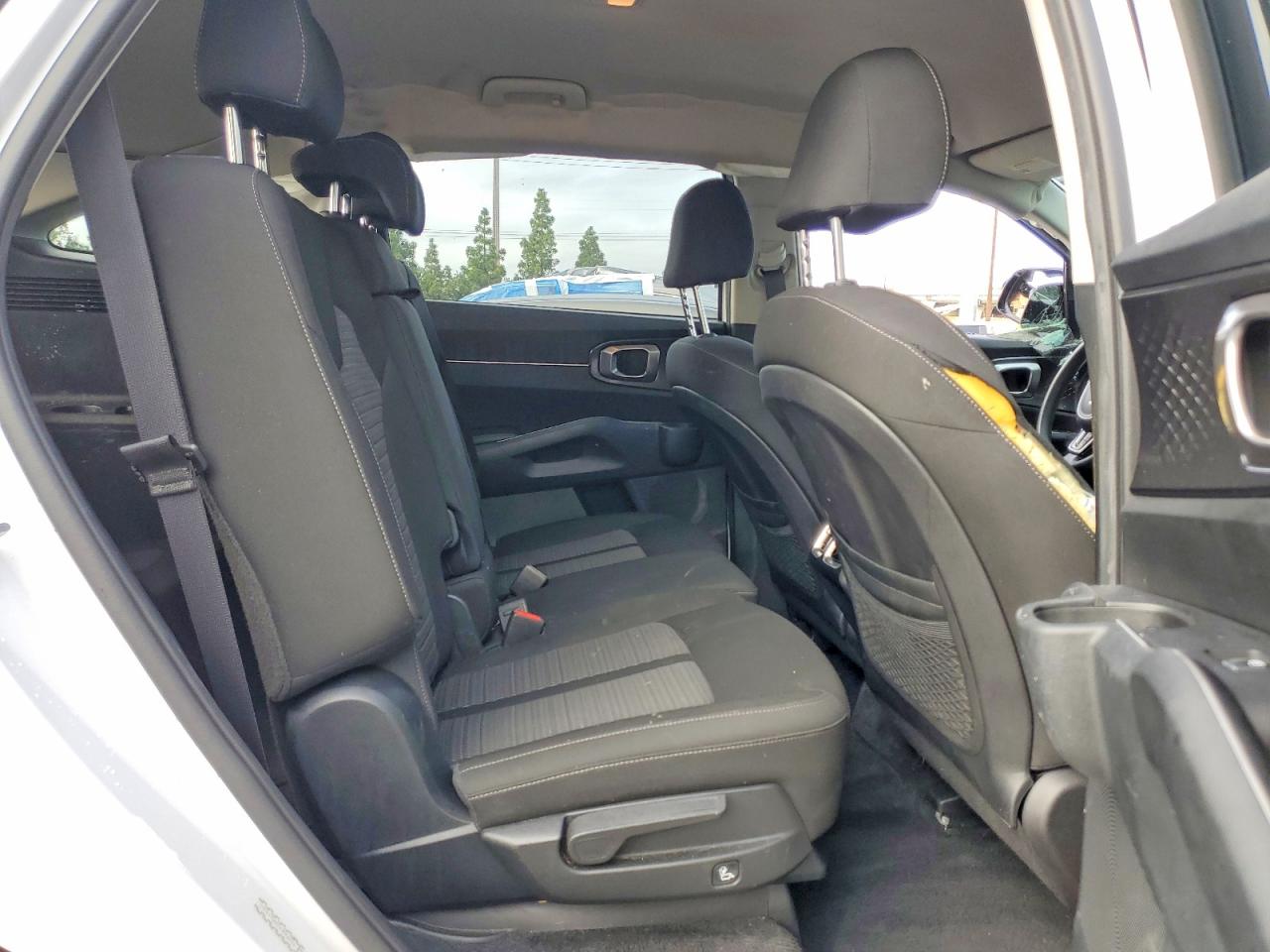 2022 KIA SORENTO LX photo 11