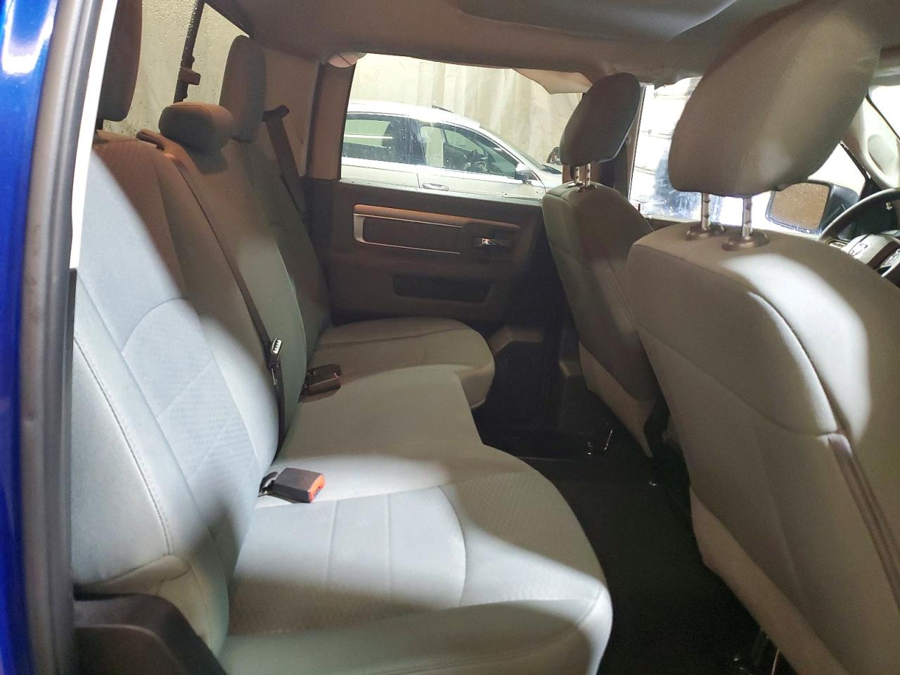 2019 RAM 1500 CLASSIC SLT photo 10