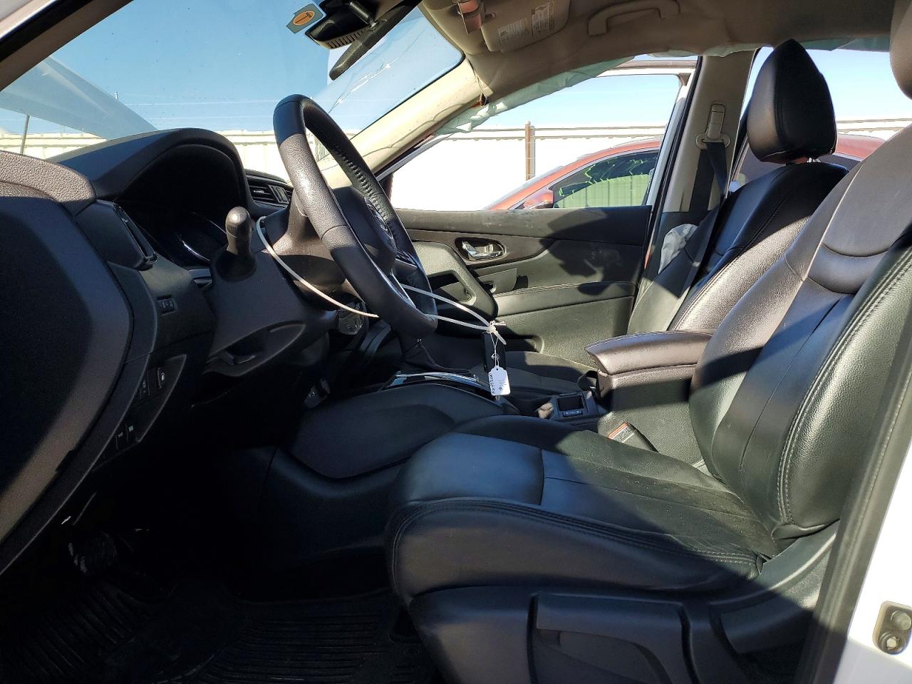 2020 NISSAN ROGUE S photo 7