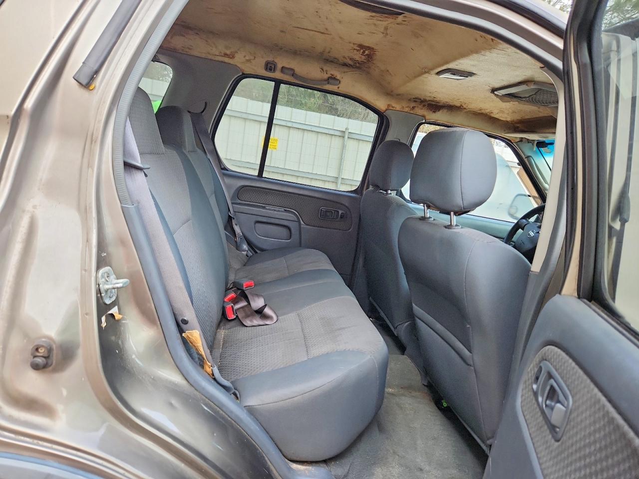 2004 NISSAN XTERRA XE photo 31