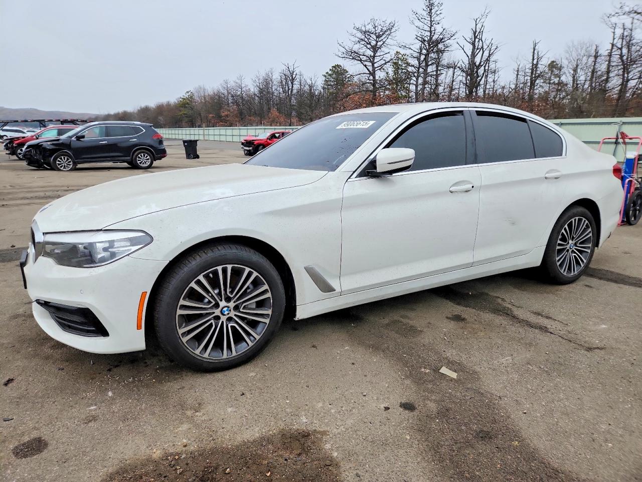 2020 BMW 530