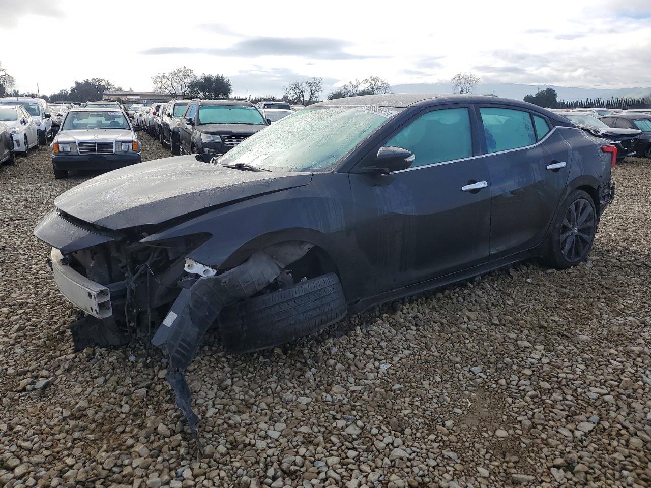 2017 NISSAN MAXIMA