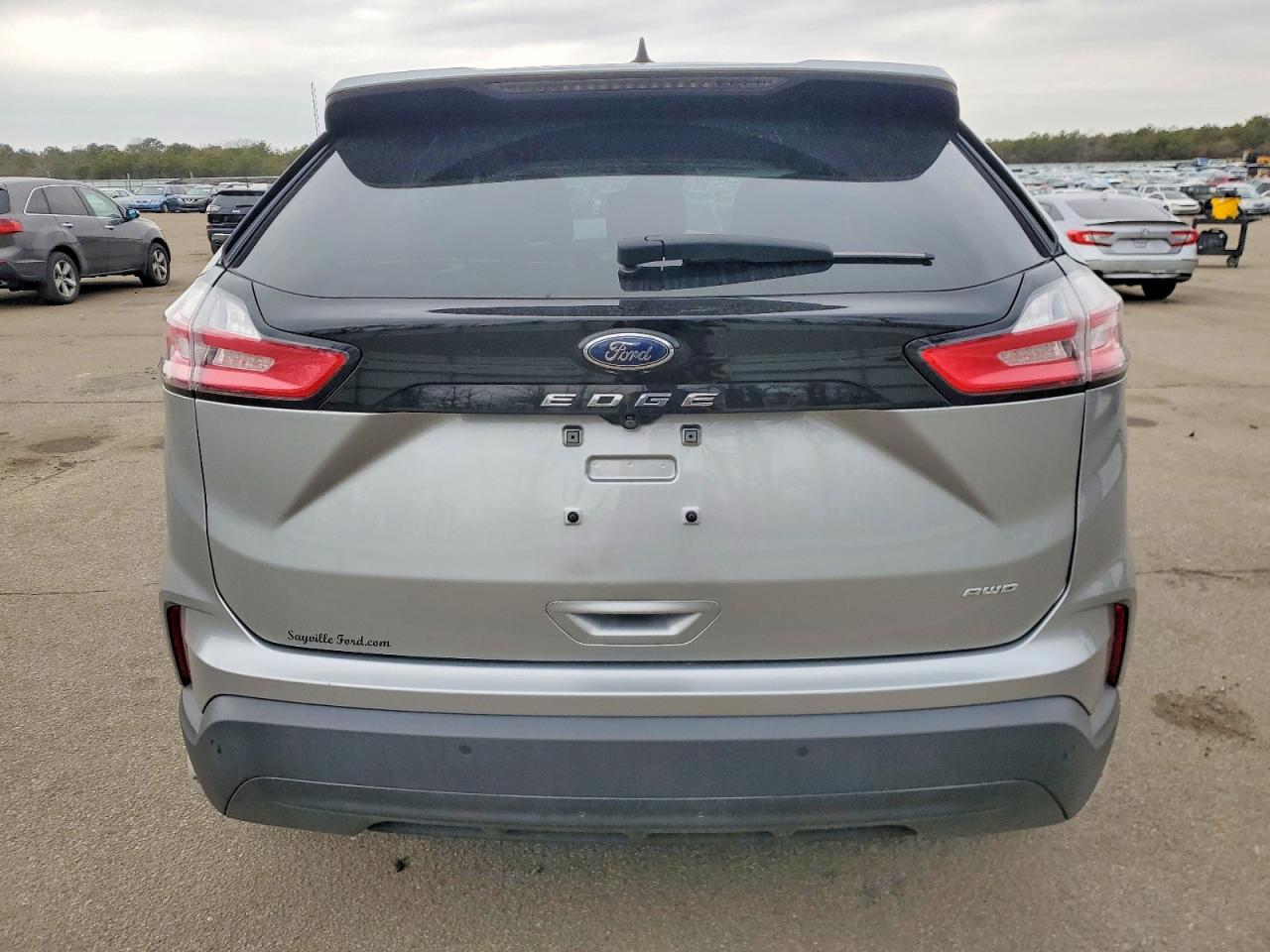 2021 FORD EDGE SE photo 6