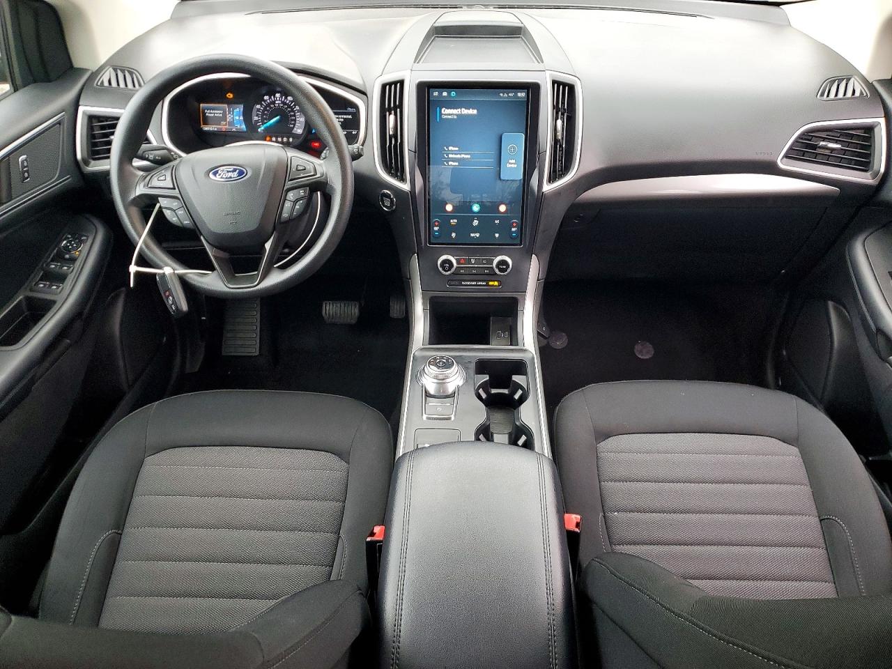 2021 FORD EDGE SE photo 8