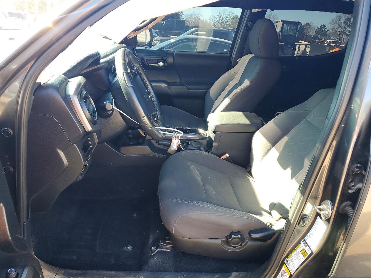 2019 TOYOTA TACOMA DOUBLE CAB photo 13