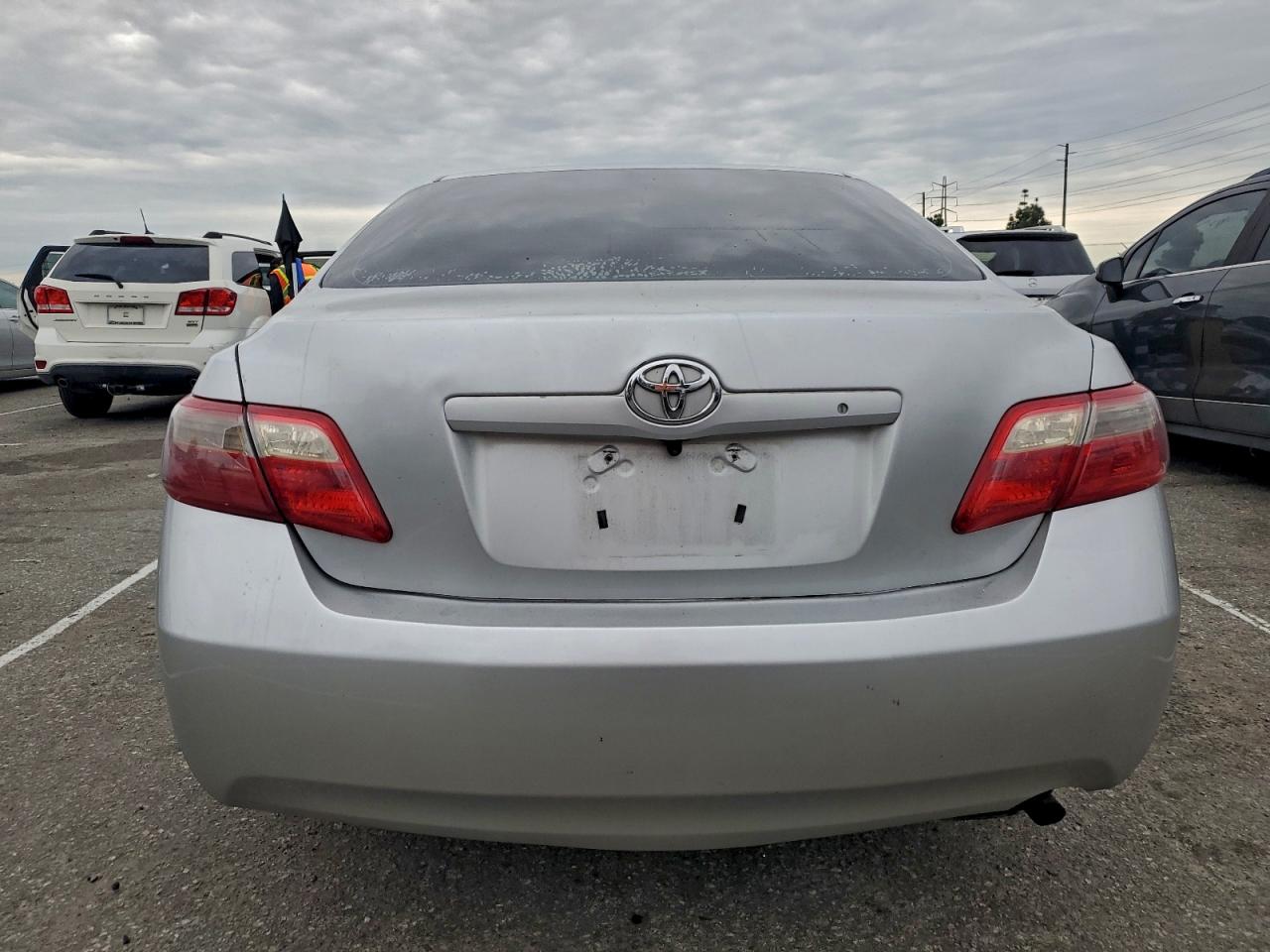2009 TOYOTA CAMRY BASE photo 11