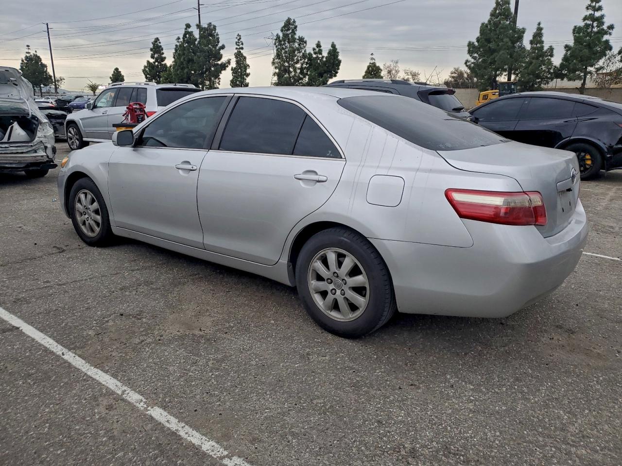 2009 TOYOTA CAMRY BASE photo 3