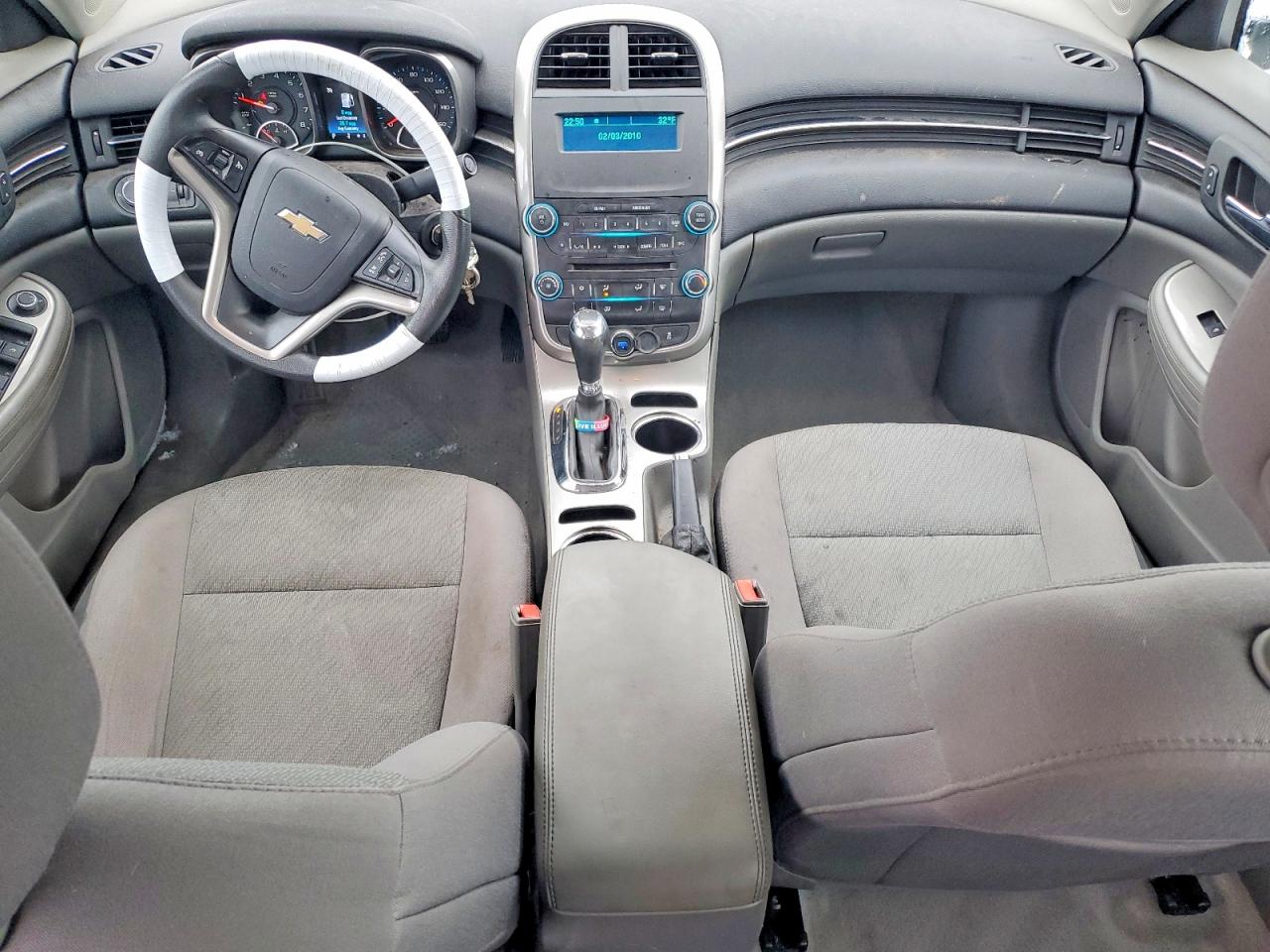 2014 CHEVROLET MALIBU LS photo 8