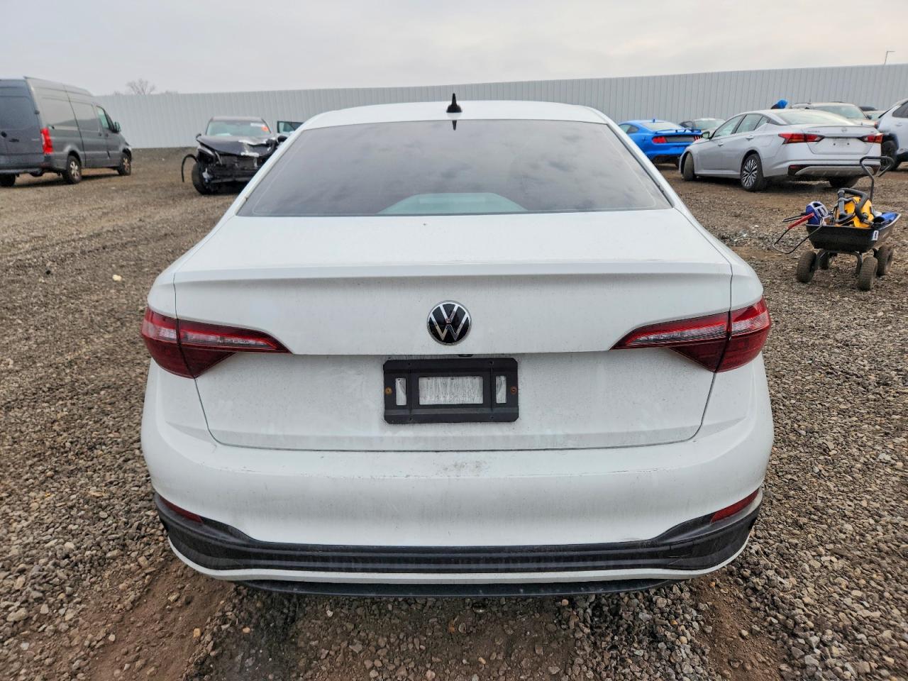 2023 VOLKSWAGEN JETTA SPORT photo 6