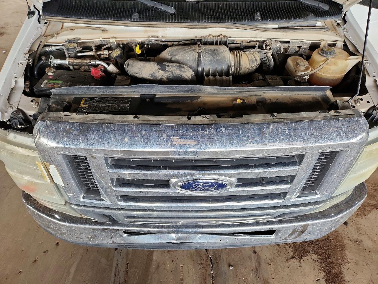 2011 FORD ECONOLINE E350 SUPER DUTY WAGON photo 12
