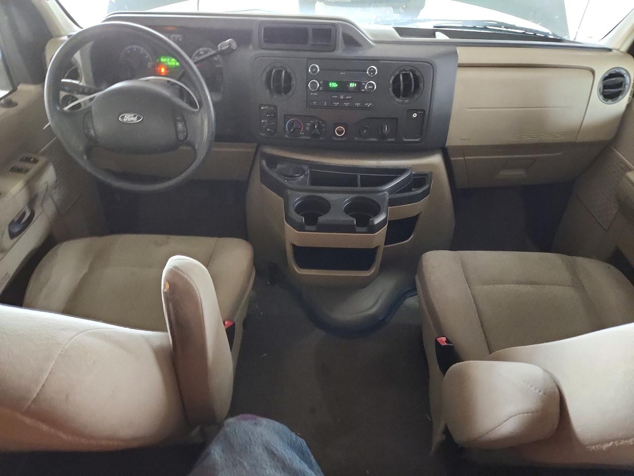 2011 FORD ECONOLINE E350 SUPER DUTY WAGON photo 8