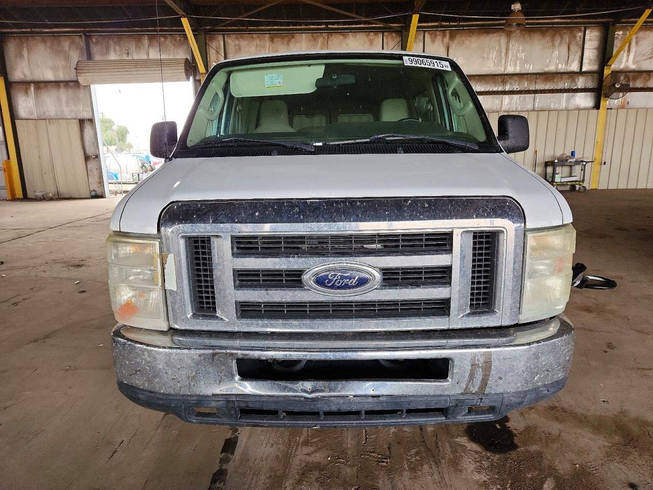 2011 FORD ECONOLINE E350 SUPER DUTY WAGON photo 5