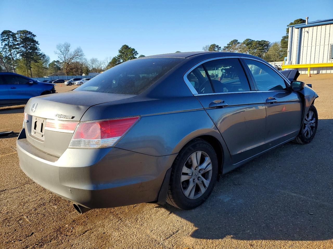 2012 HONDA ACCORD LXP photo 3