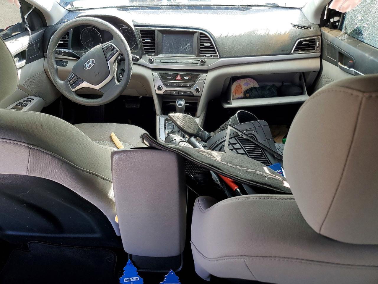 2017 HYUNDAI ELANTRA SE photo 15