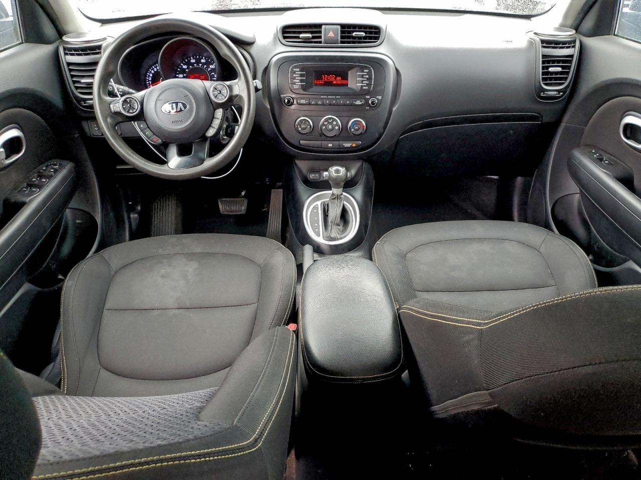 2015 KIA SOUL + photo 8