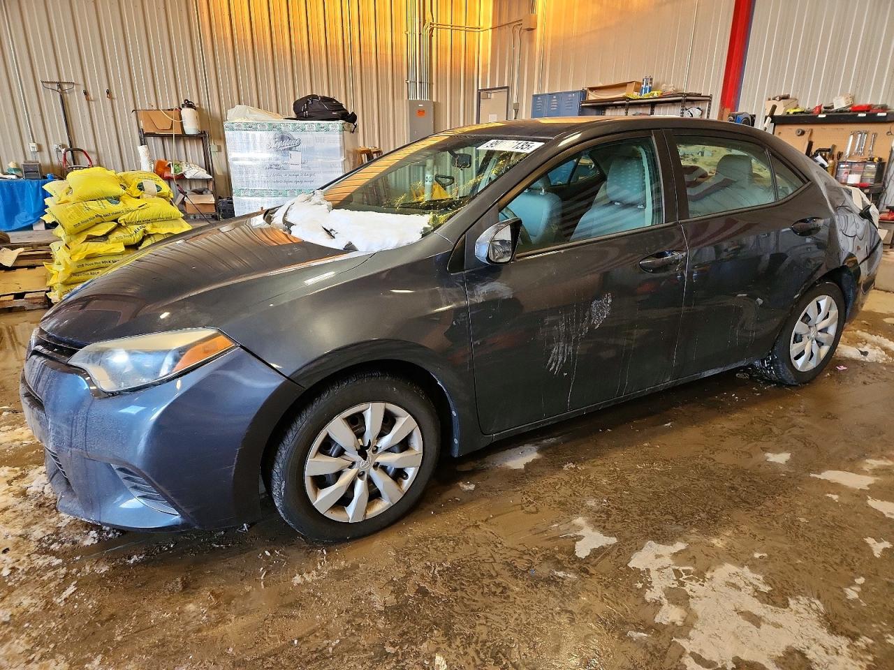 2015 TOYOTA COROLLA
