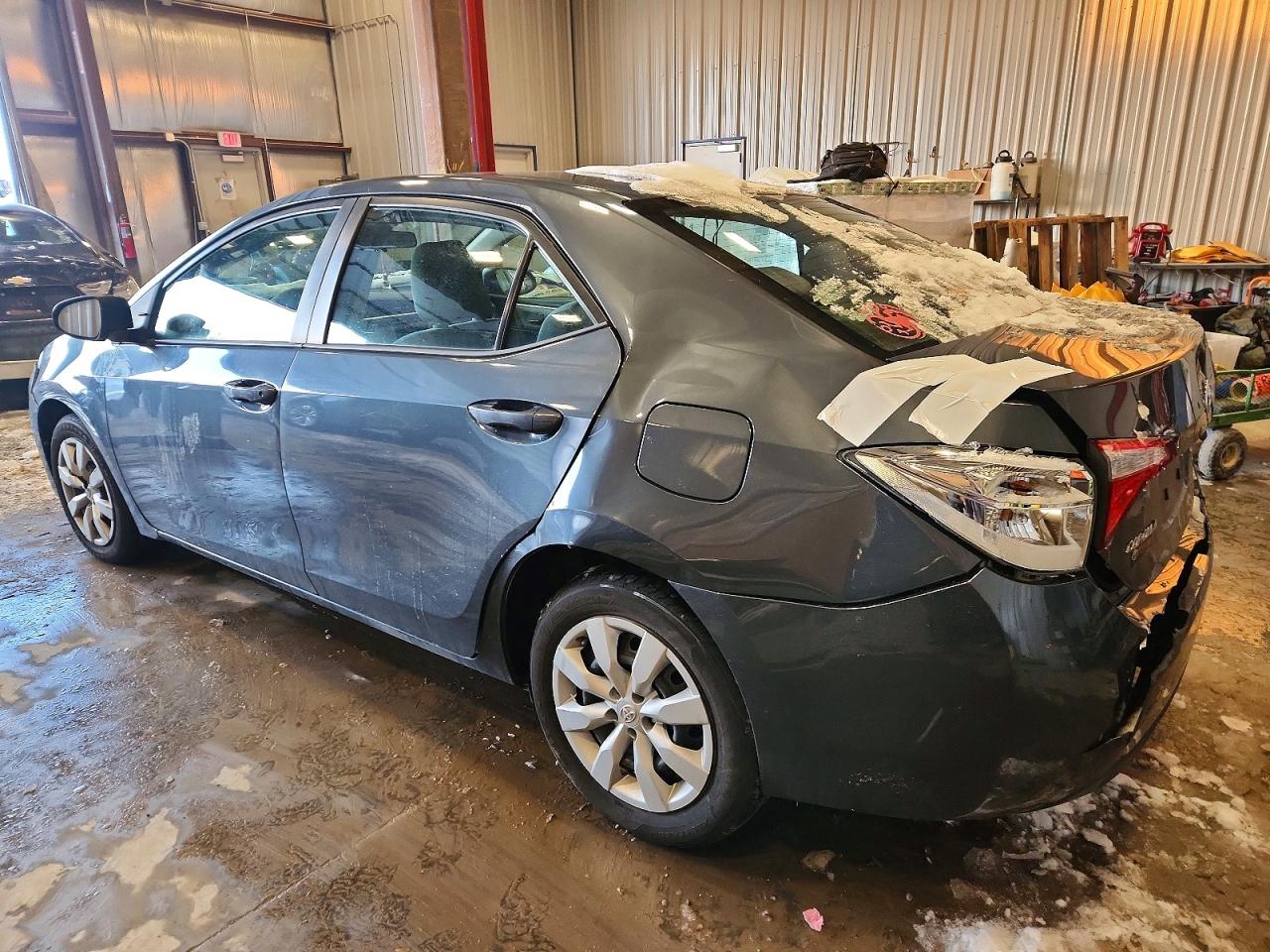 2015 TOYOTA COROLLA L photo 2