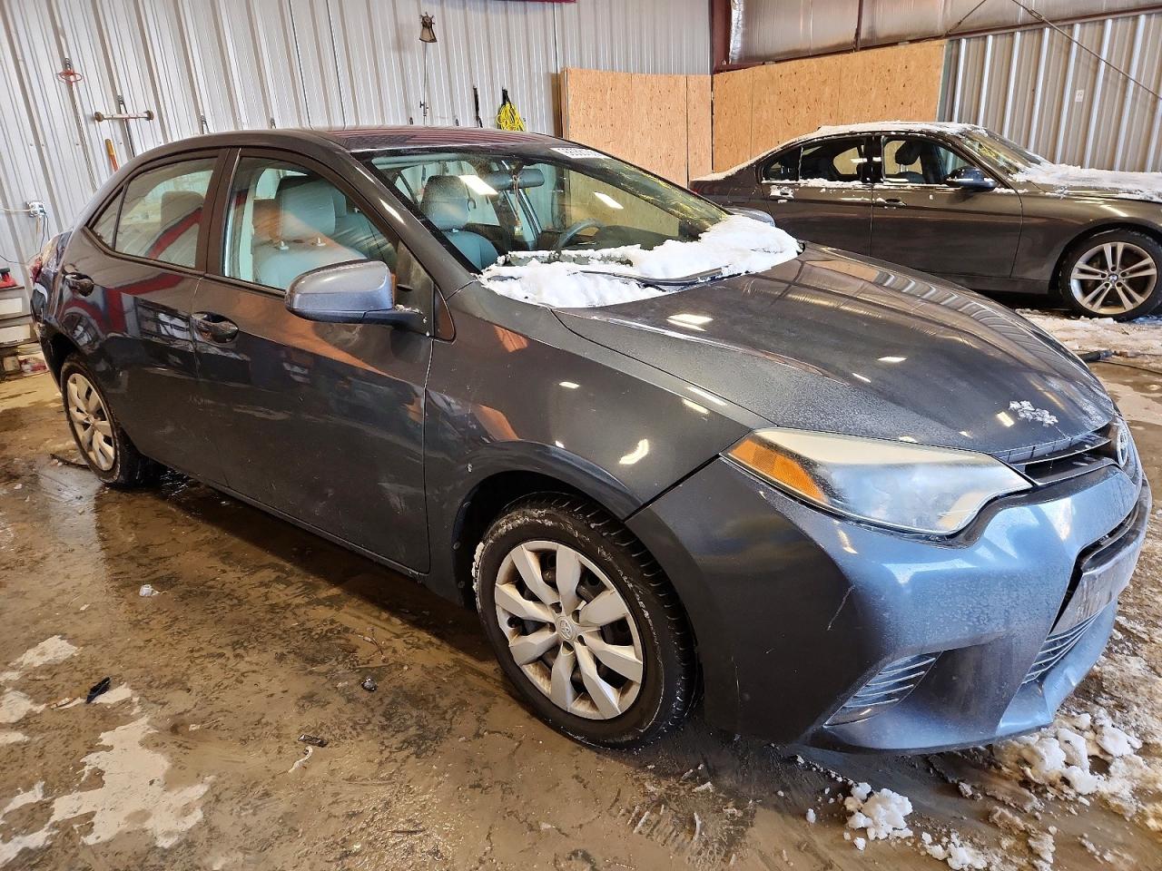 2015 TOYOTA COROLLA L photo 4