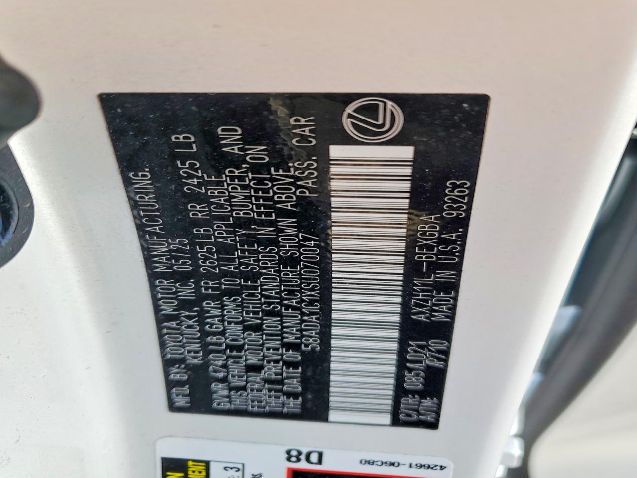 2025 LEXUS ES 300H BASE photo 23