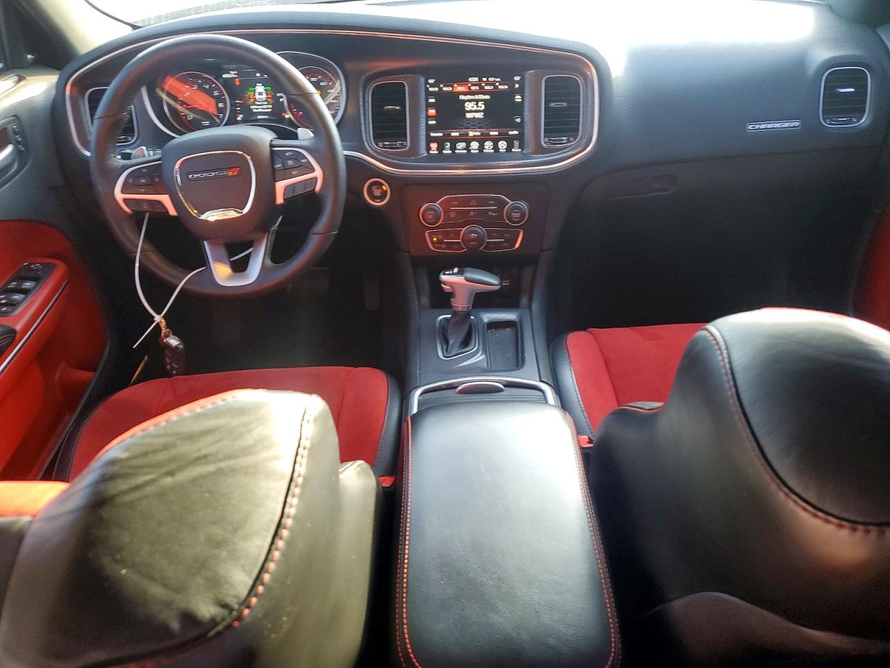 2016 DODGE CHARGER R/T photo 8