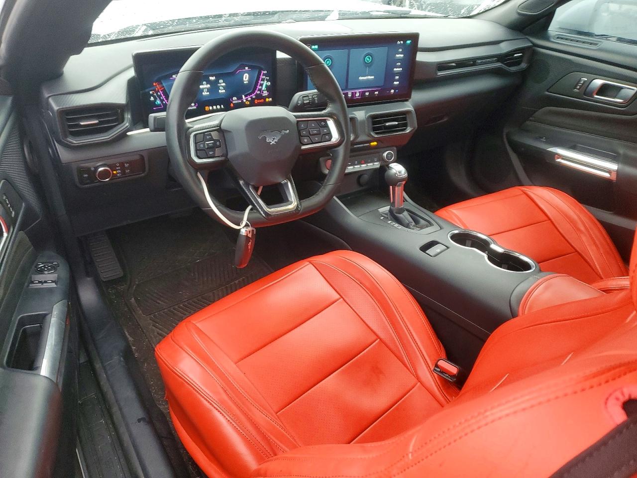 2024 FORD MUSTANG photo 22