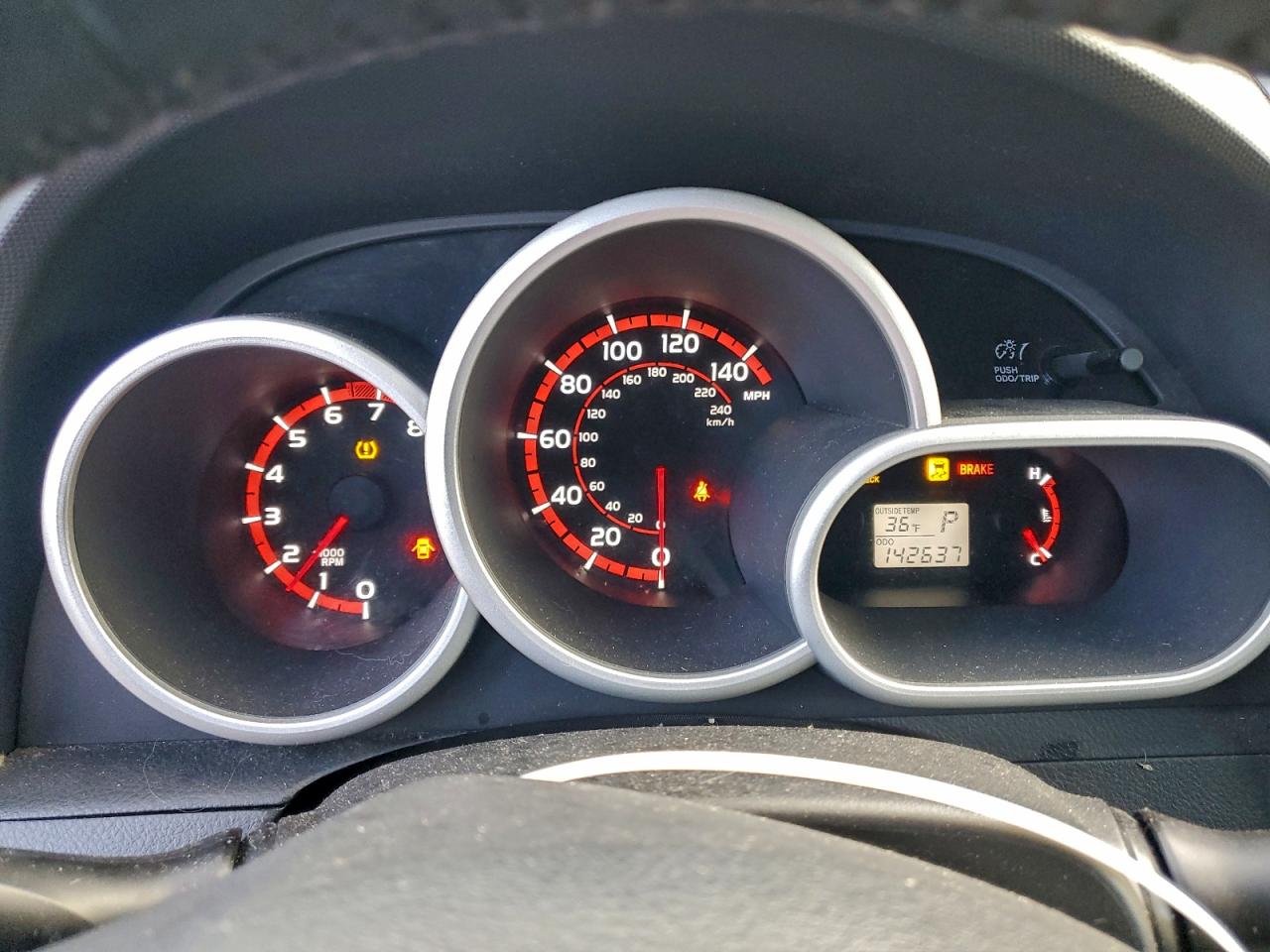 2009 TOYOTA COROLLA MATRIX S photo 17