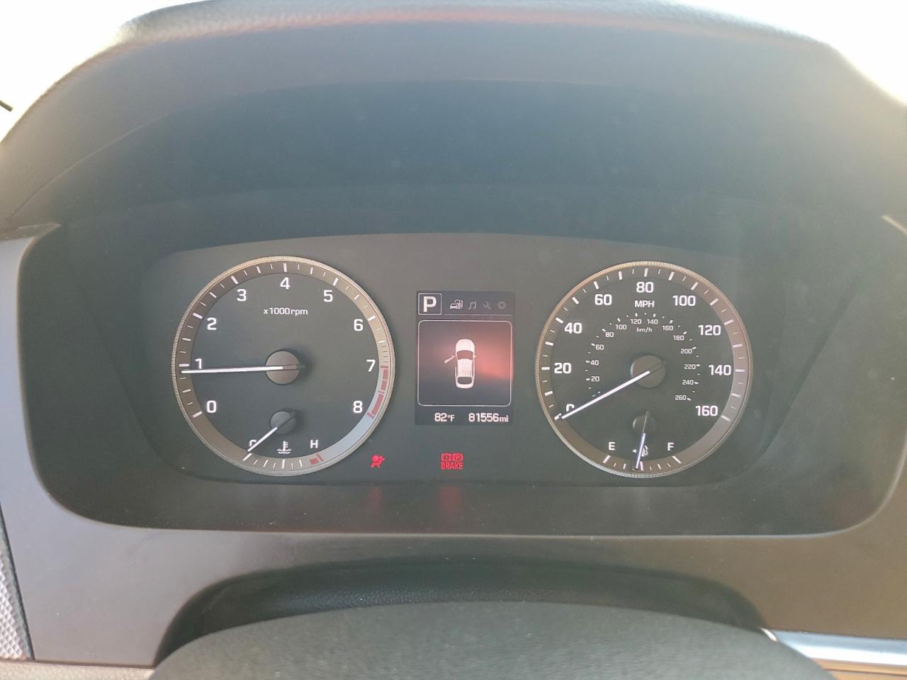 2015 HYUNDAI SONATA SE photo 17