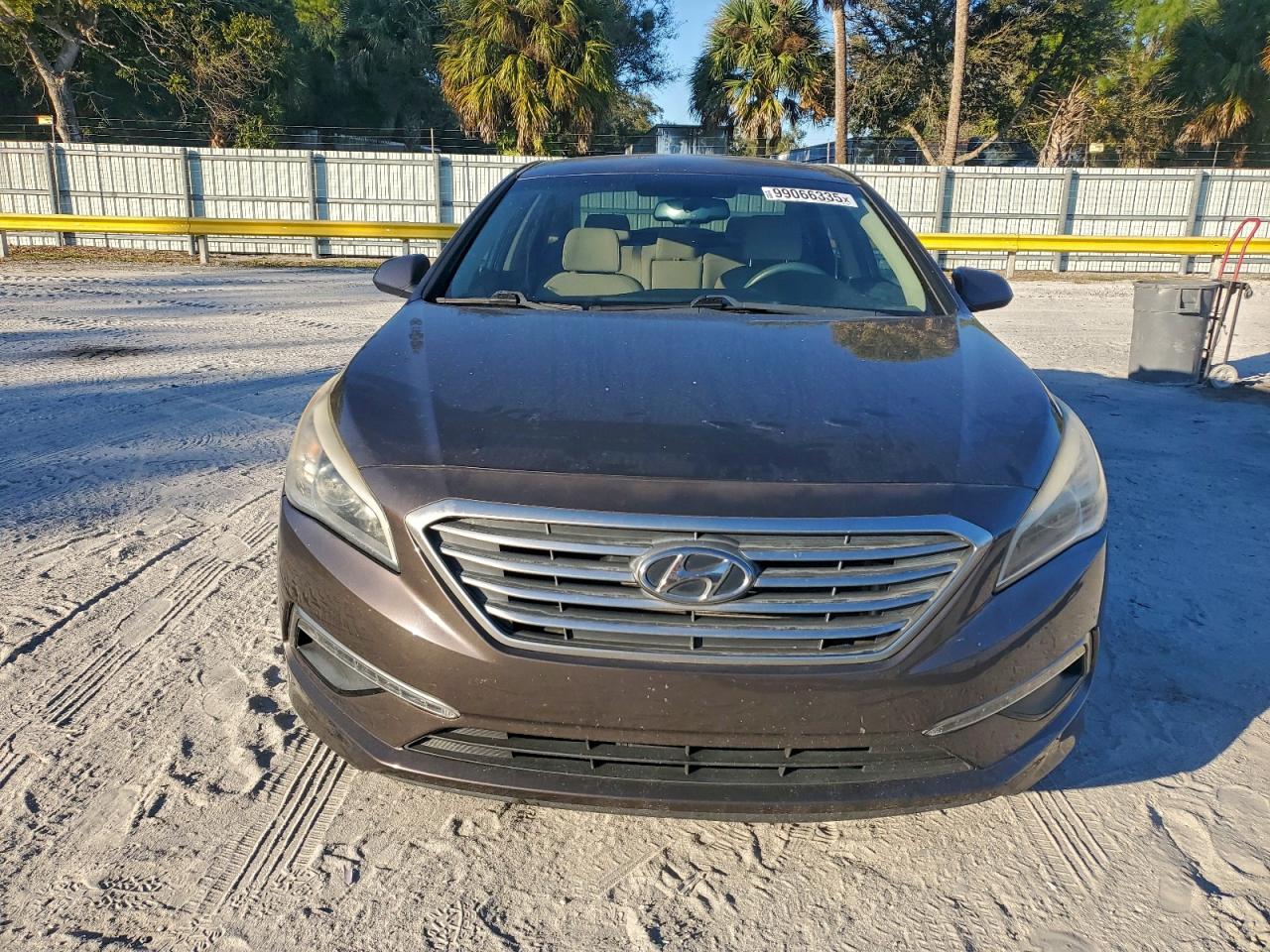 2015 HYUNDAI SONATA SE photo 9