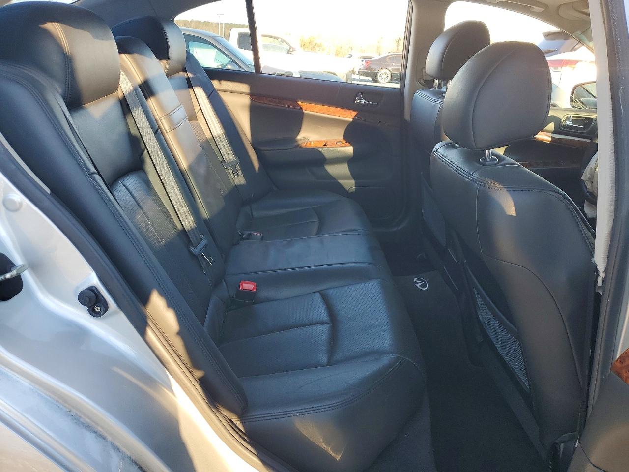 2009 INFINITI G37 BASE photo 19