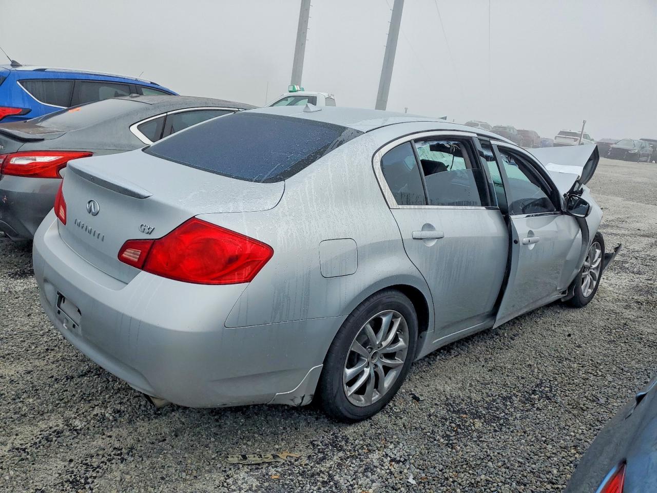 2009 INFINITI G37 BASE photo 5