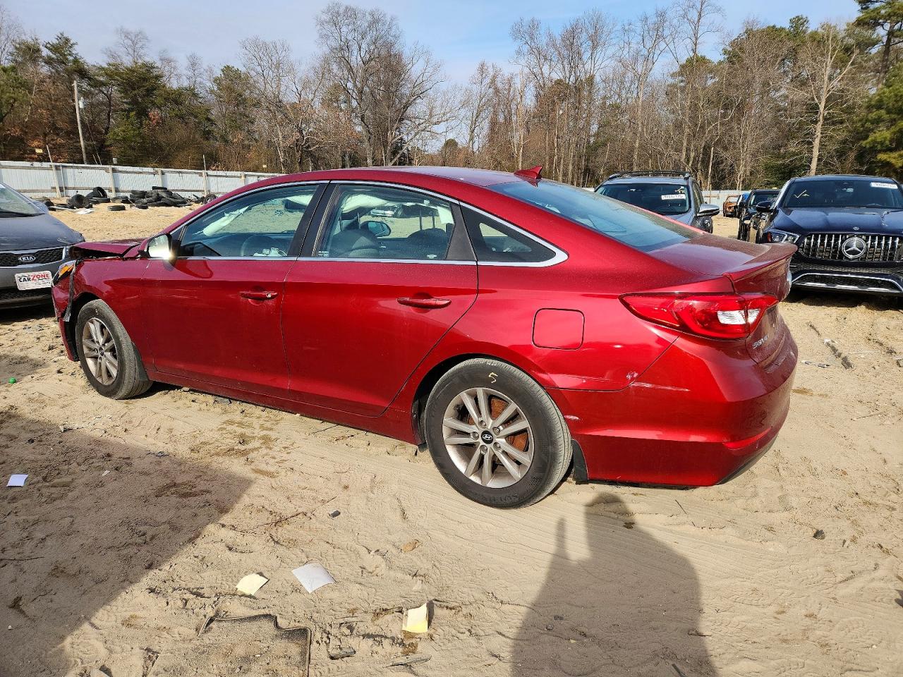 2015 HYUNDAI SONATA SE photo 2