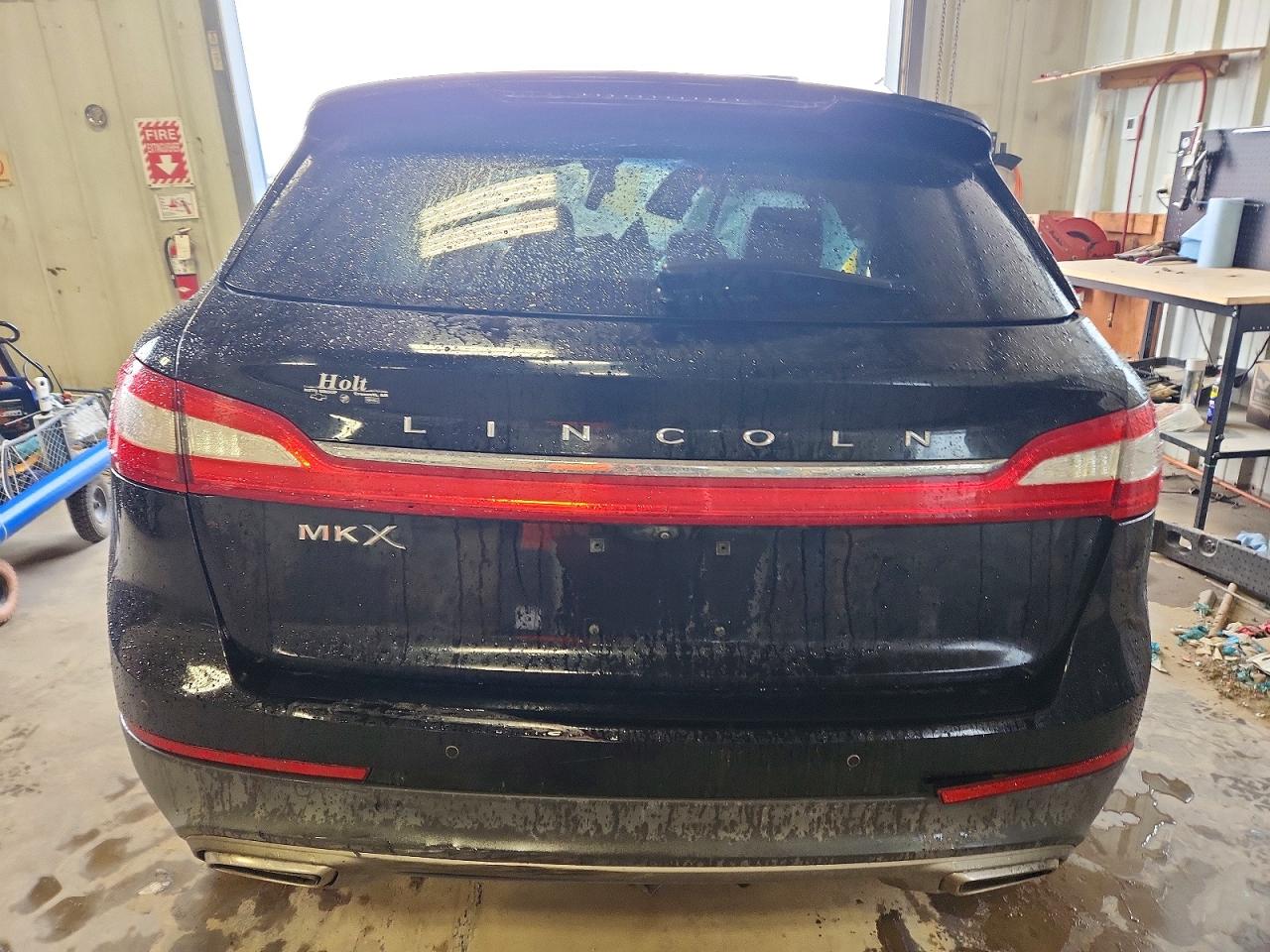 2016 LINCOLN TOWNHOUSE MKX photo 11