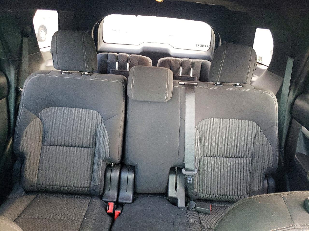 2017 FORD EXPLORER XLT photo 10