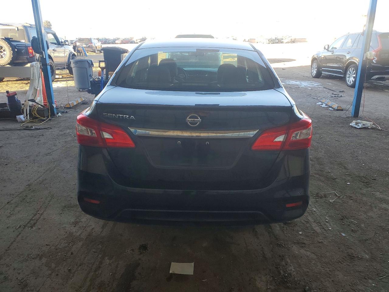 2017 NISSAN SENTRA S photo 6