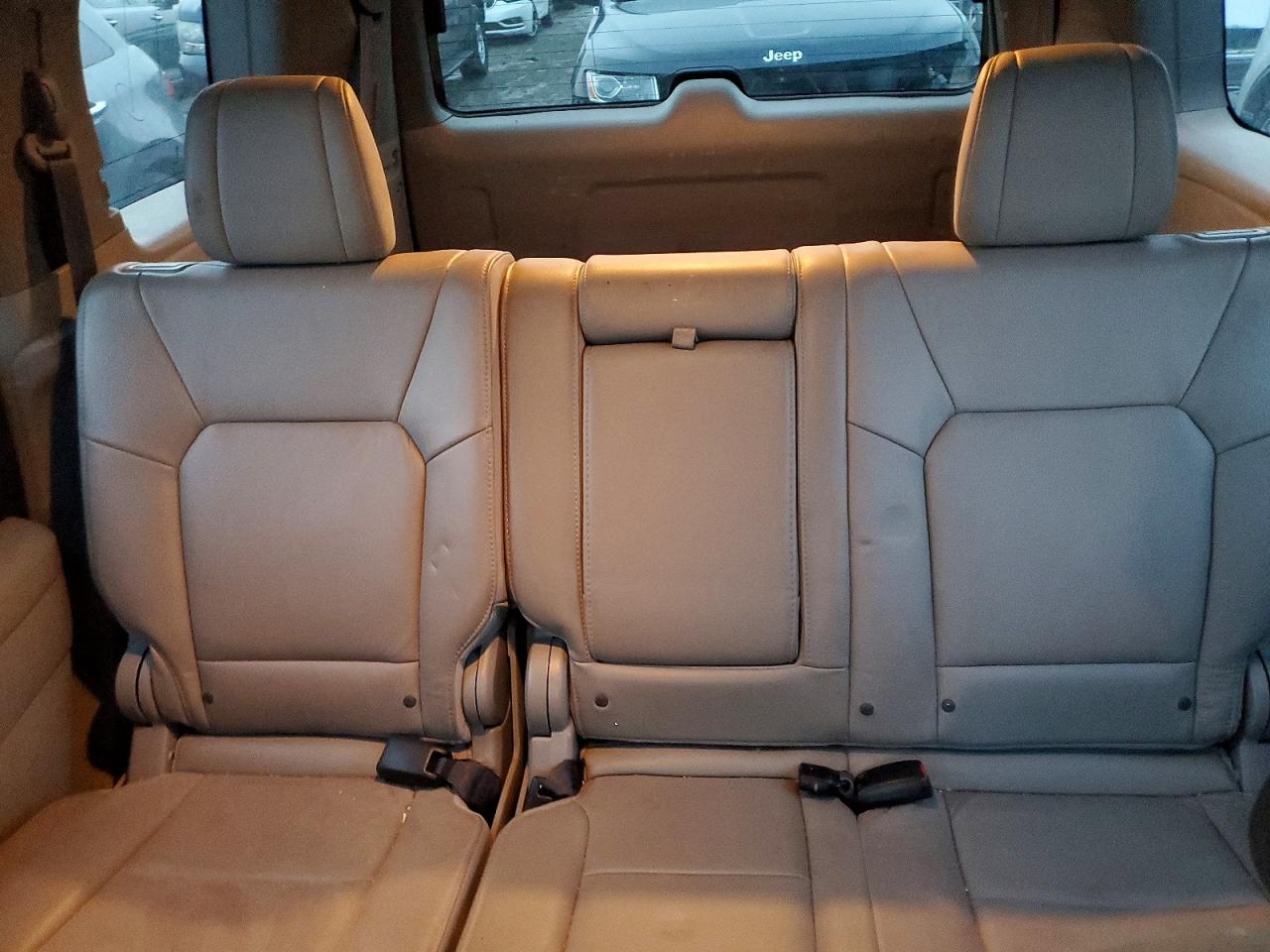 2015 HONDA PILOT EXL photo 19