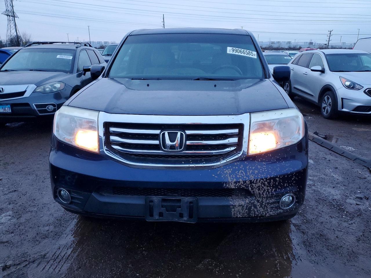 2015 HONDA PILOT EXL photo 9