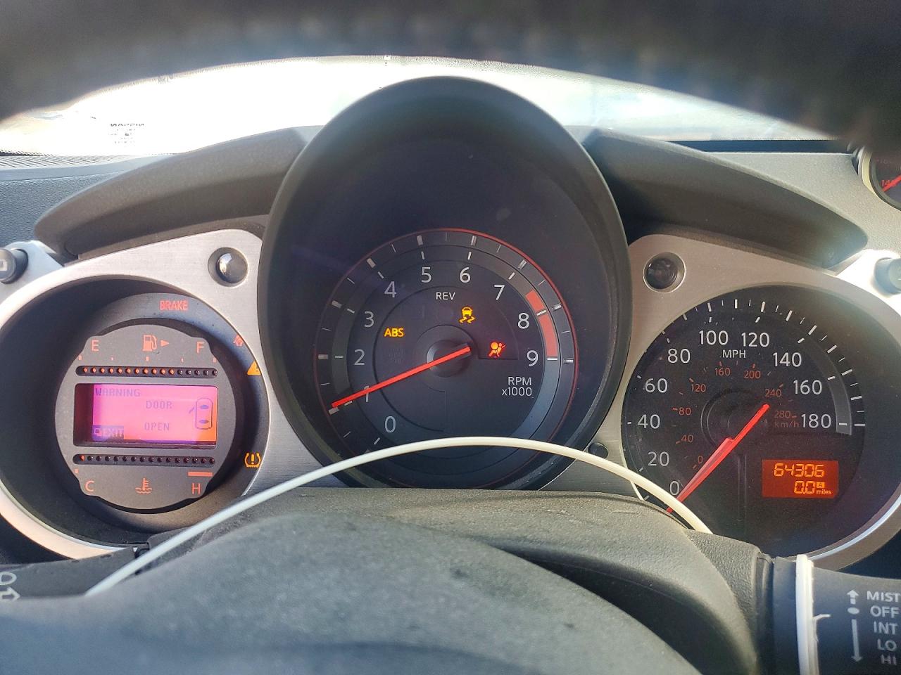 2017 NISSAN 370Z BASE photo 17