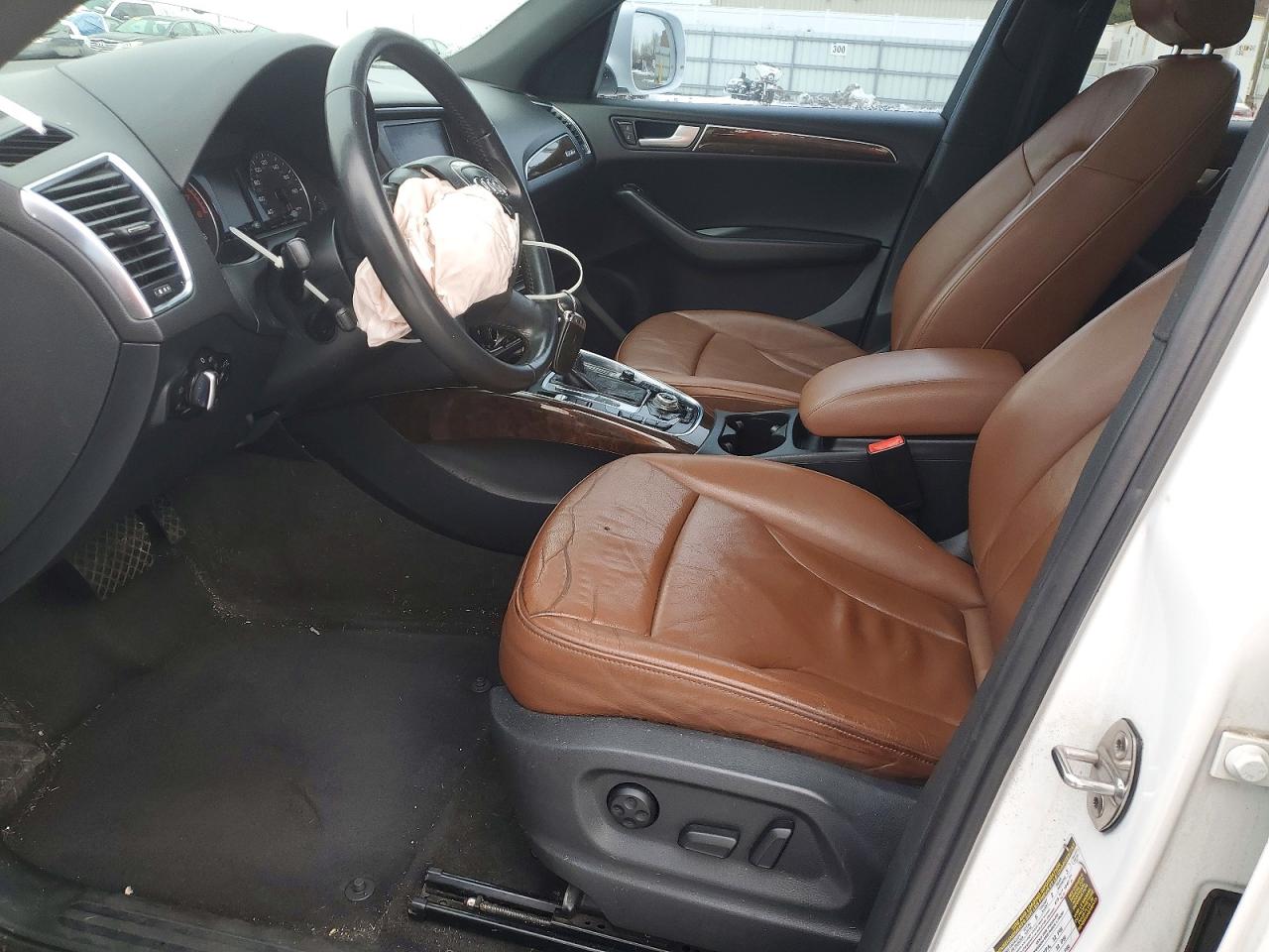 2012 AUDI Q5 PREMIUM PLUS photo 7