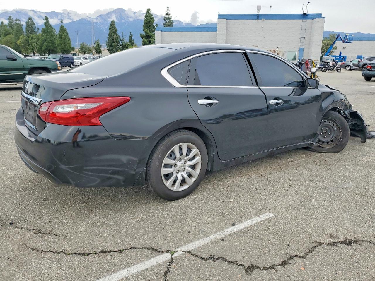 2018 NISSAN ALTIMA 2.5 photo 5