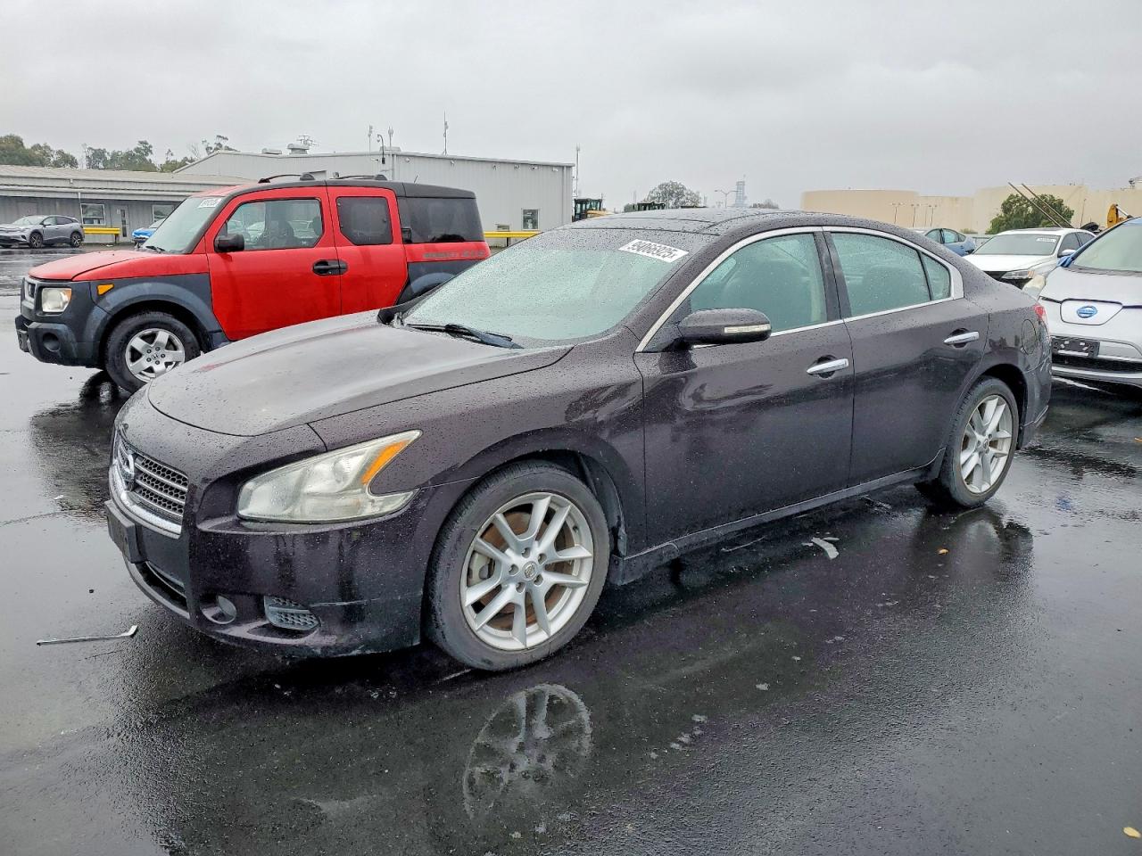 2010 NISSAN MAXIMA