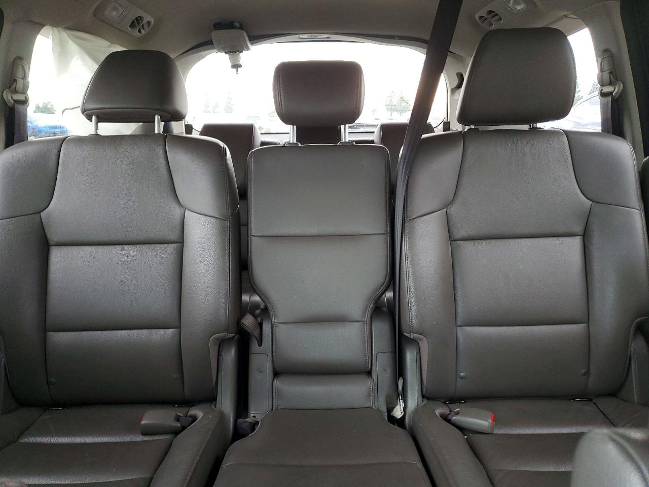 2016 HONDA ODYSSEY EXL photo 10