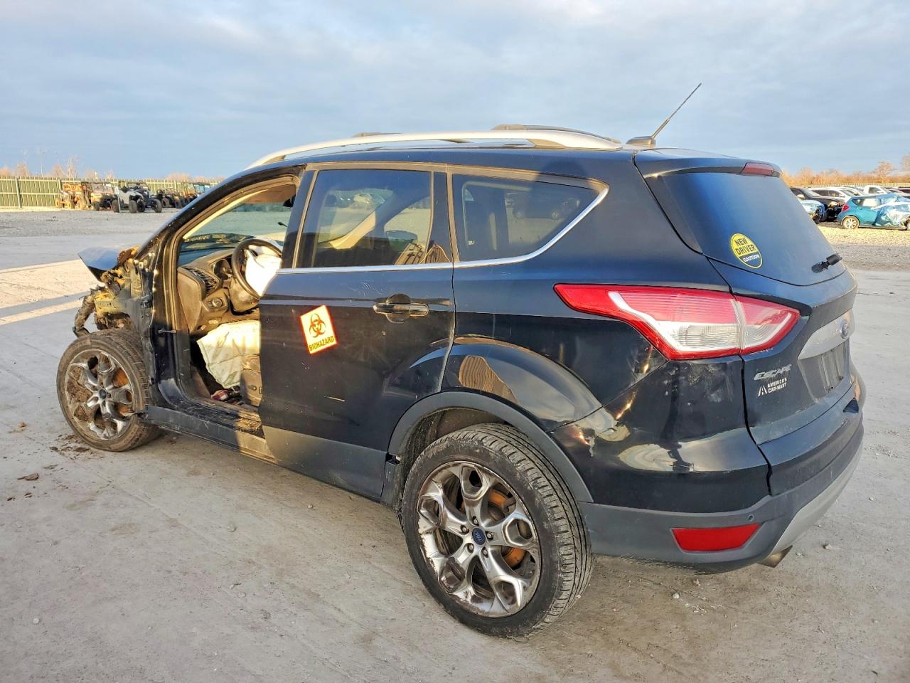 2016 FORD ESCAPE TITANIUM photo 2