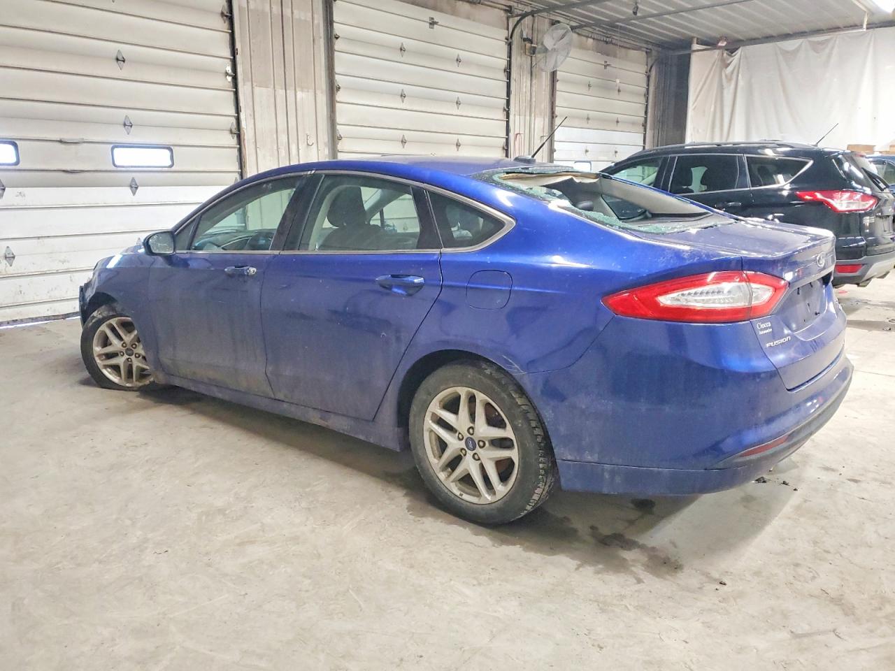 2013 FORD FUSION SE photo 2
