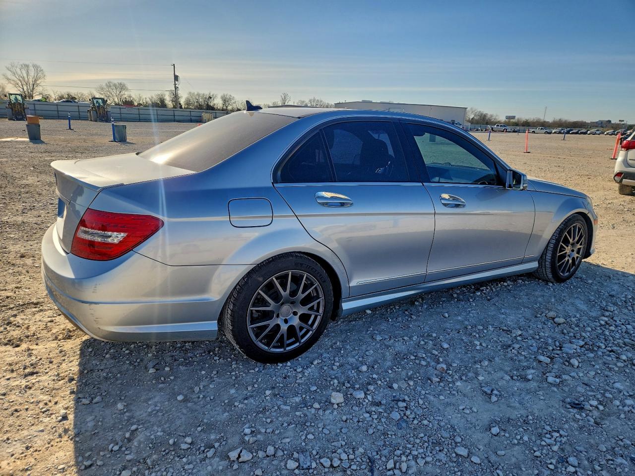2013 MERCEDES-BENZ C 250 photo 3