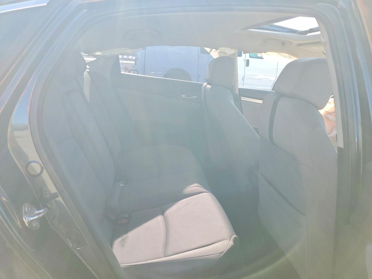 2017 HONDA CIVIC EX photo 10