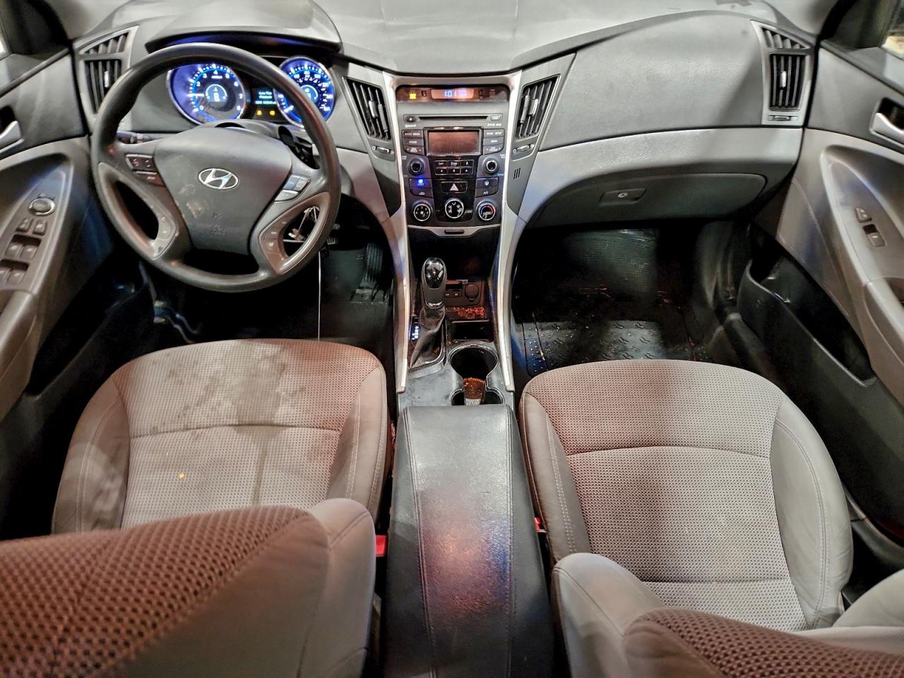 2014 HYUNDAI SONATA GLS photo 8