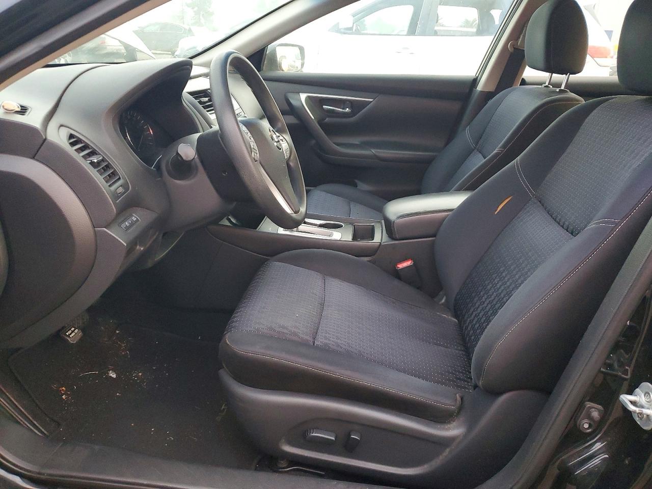 2016 NISSAN ALTIMA 2.5 photo 13
