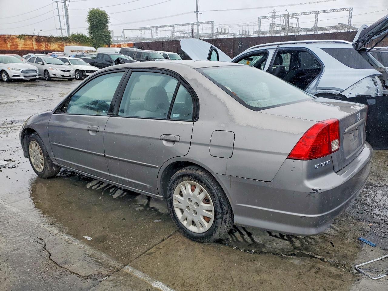 2004 HONDA CIVIC LX photo 3