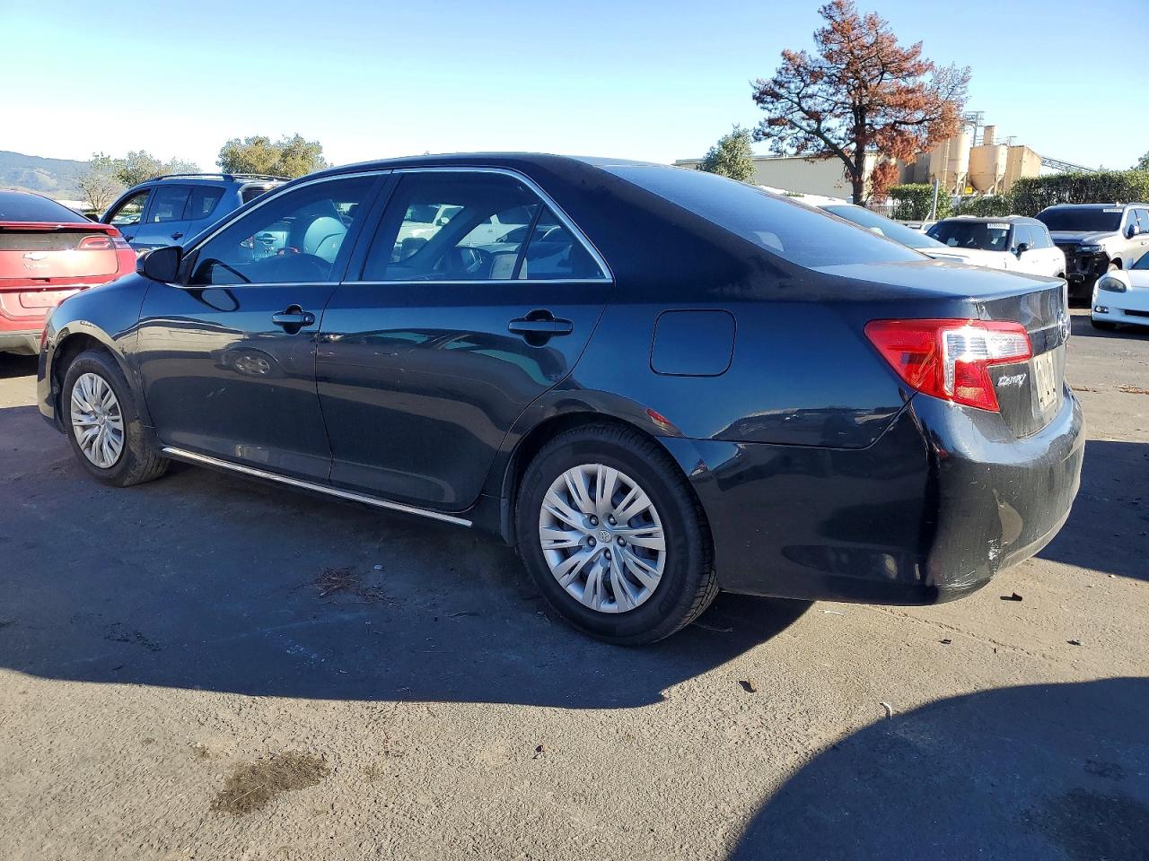 2012 TOYOTA CAMRY BASE photo 2