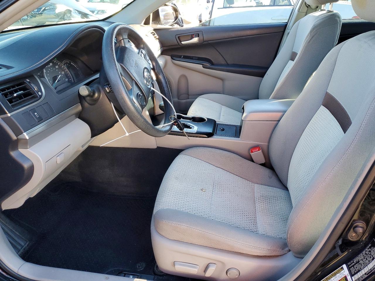 2012 TOYOTA CAMRY BASE photo 7